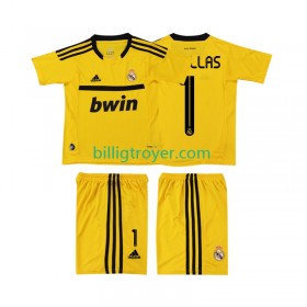 Billige Fotballdrakter Real Madrid CASILLAS 1 2011 2012 Keeper Barn Retro Hjemmedraktsett Kortermet